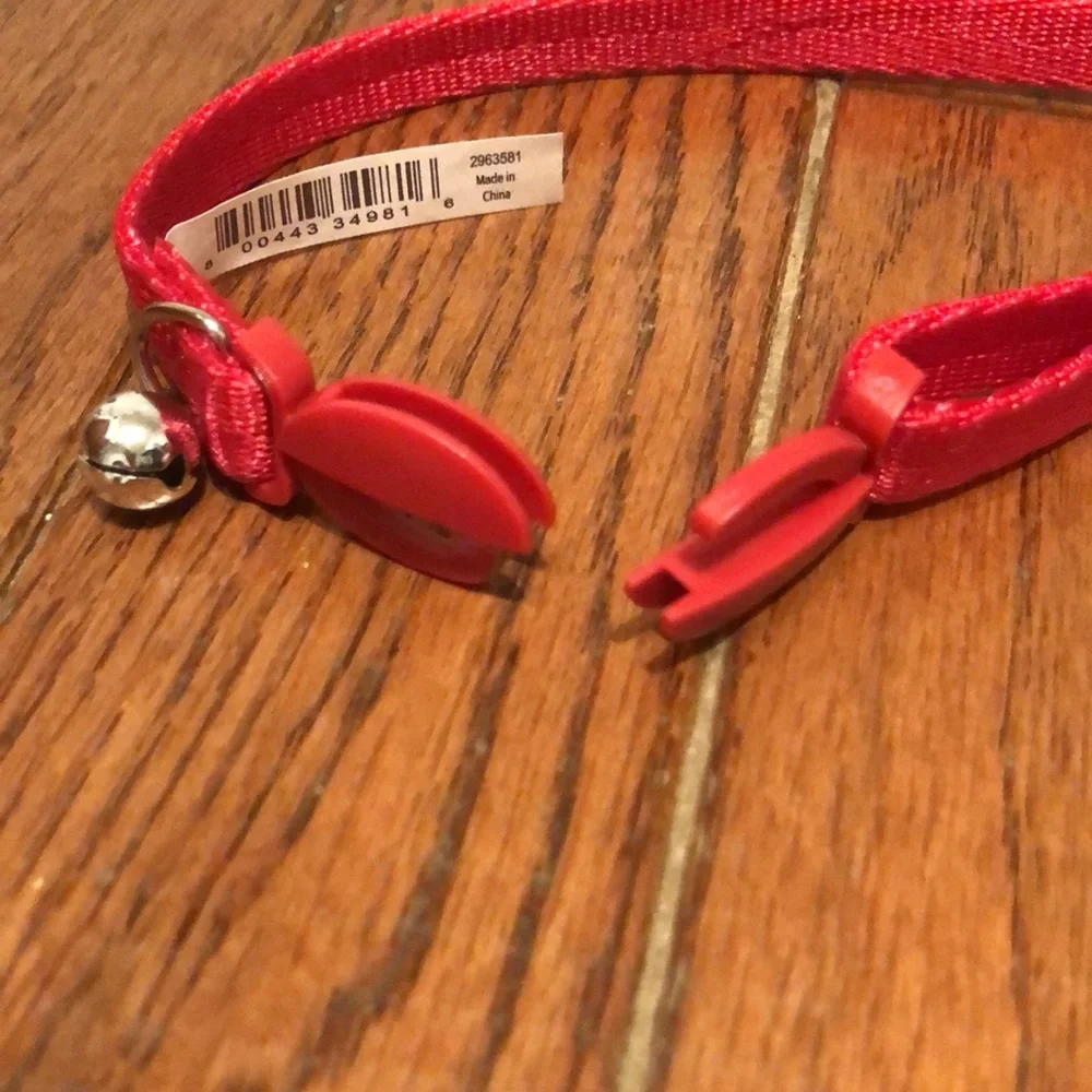 N/A red cat